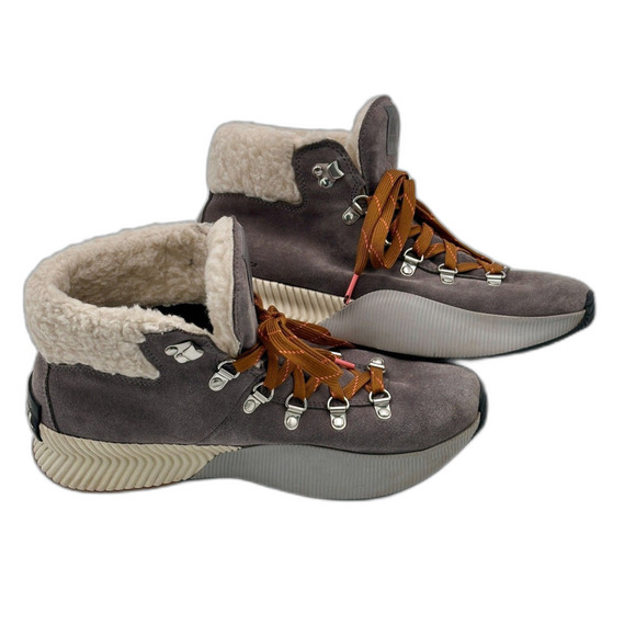 SOREL Out N About III Conquest Boots Women's 9.5 – Great Condition! - Picture 4 of 9